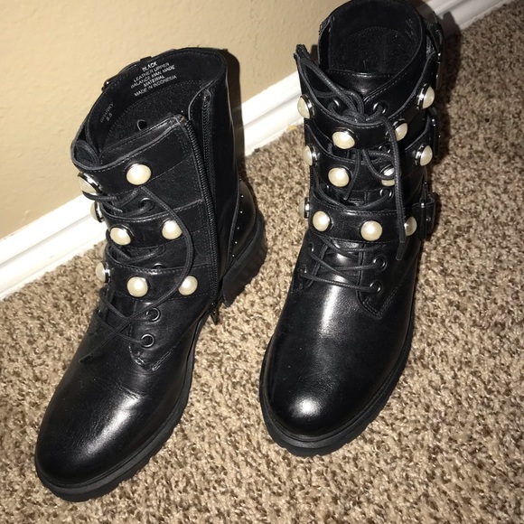 steve madden pearle bootie